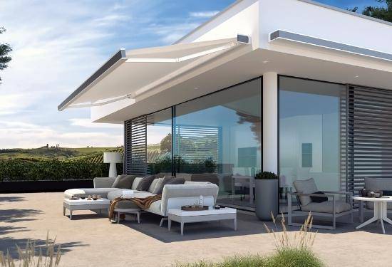 Store ou store banne, quelles différences ?